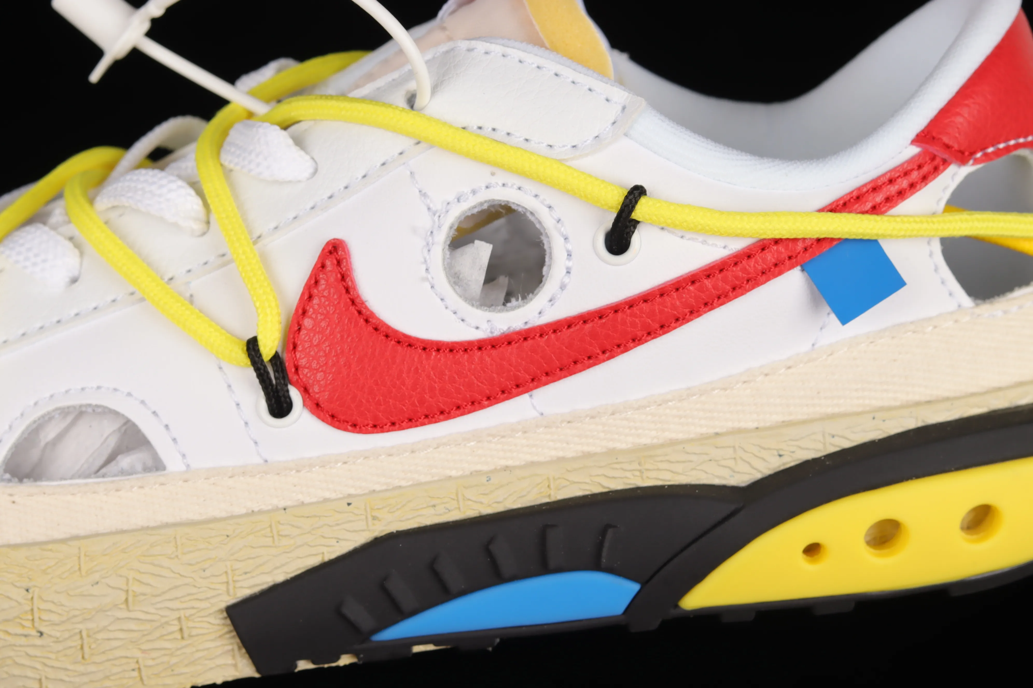 All categories Nk SB Dunk Series Nk SB Dunk Low low-top sneakers Cost-effective version OF x Nk Blazer Low joint model new deconstructed style pioneer low-top sneakers DM7901-200